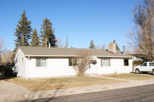 1315 Sanders Dr, Laramie, WY 82070-8204