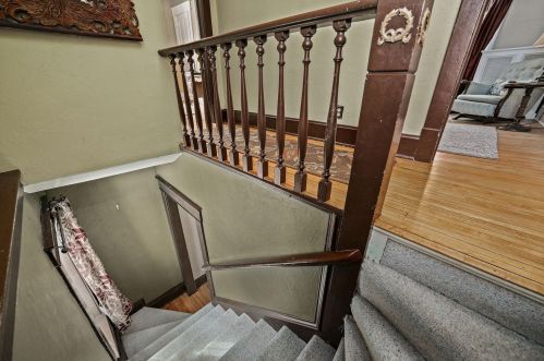 817 County Rd B, Saint Paul MN 55113-4532 exterior