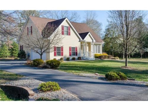 4 Deerfield Dr, Lewes, DE 19958-9278