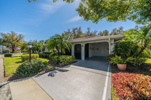 2004 Halcyon Dr, Ruskin, FL 33573-6333