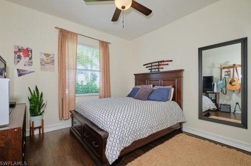 1121 1 Ter, Cape Coral FL  33991-1591 exterior