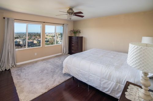 7608 Seattle Dr, La Mesa CA  91941-7892 exterior
