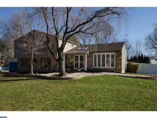 88 Tulip Rd, Southampton, PA 18966-2442