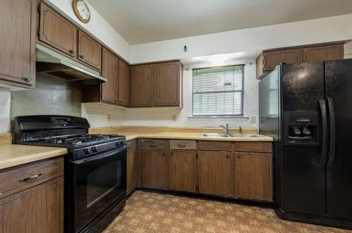 1625 Blue Mdw St, Dallas TX 75217-2627 exterior