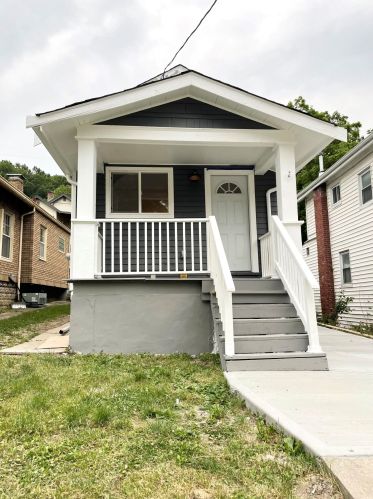 2509 Herman St, Covington, KY 41014-1643
