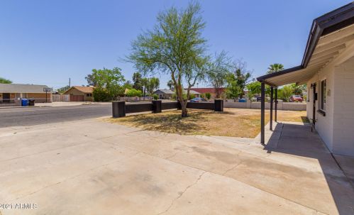 2932 47th Ave, Phoenix AZ  85031-3640 exterior
