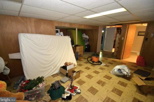 200 Runson Rd, Camp Hill PA  17011-2637 exterior