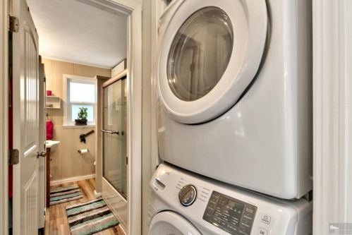 1209 Reno Ave, South Lake Tahoe CA  96150-2920 exterior