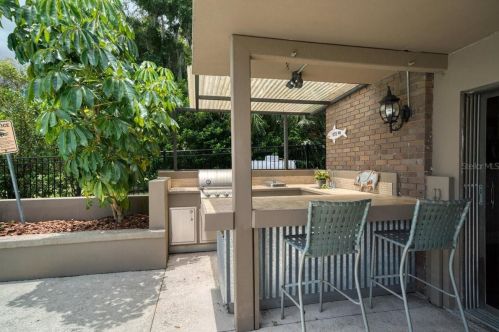 936 Wedgewood Ln, Lakeland FL  33813-1763 exterior