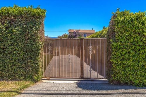 784 Orange St, Riverside CA  92501-1312 exterior