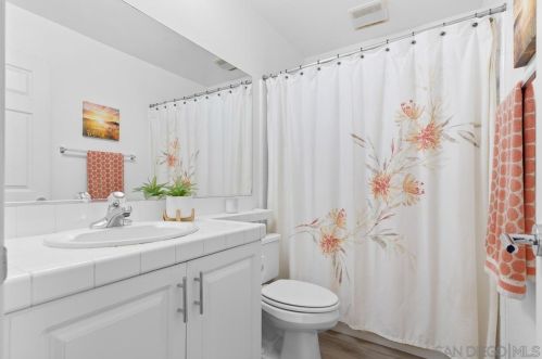 13503 Jadestone Way, San Diego CA 92130-2819 exterior