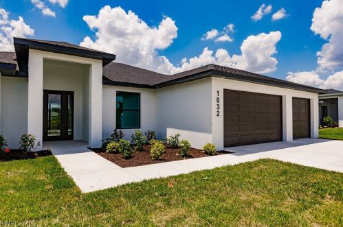 1032 11th Ave, Cape Coral, FL 33909-1406