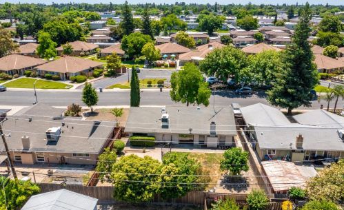 28 Clover St, Woodland CA  95695-3108 exterior