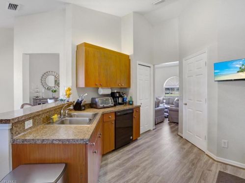 4333 20th Ave, Naples FL  34116-6409 exterior