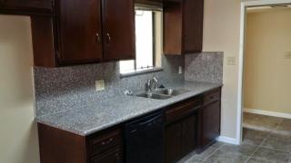 2616 Cheshire Dr, Bakersfield CA  93309-4437 exterior