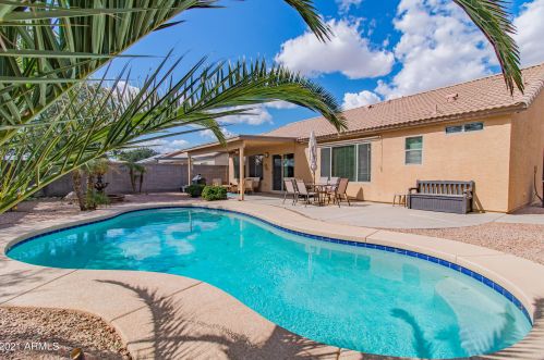 3717 Yorkshire Cir, San Tan Valley, AZ 85140-5120