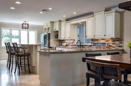 17320 Whirley Rd, Lutz FL  33558-4827 exterior