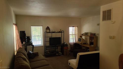 138 Rdg Ave, Tinton Falls NJ 07712-6745 exterior