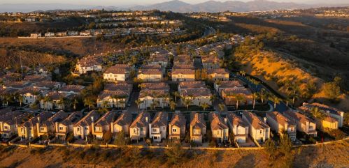 11674 Miro Cir, San Diego CA  92131-3319 exterior