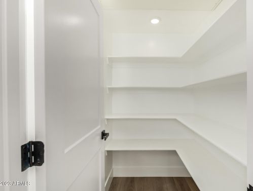 3616 12 St, Phoenix AZ 85024-1762 exterior