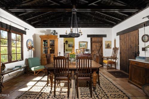 2919 Lake Ave, Altadena CA  91001-1621 exterior