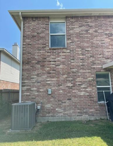1012 Mosaic Dr, Fort Worth, TX 76179-7382