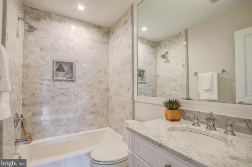 2440 Huidekoper Pl, Washington DC  20007-1826 exterior