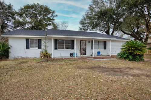 5012 Faircloth St, Milton, FL 32571-2706