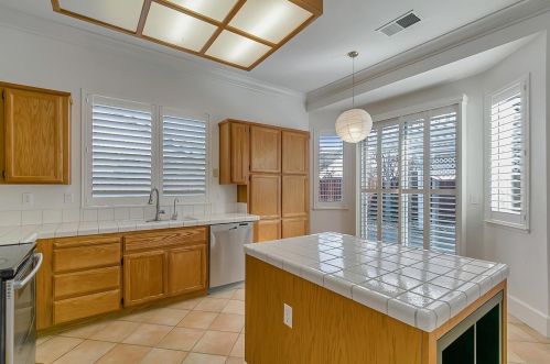 4754 Antelope Cir, Fairfield CA  94534-3946 exterior