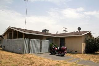 515 Sycamore Ave, Rialto CA  92376-5139 exterior
