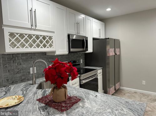 5142 8th St, Philadelphia PA  19120-3108 exterior