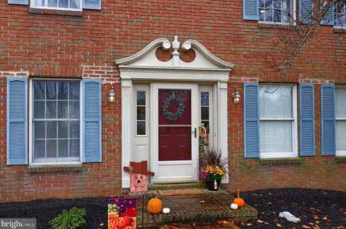 4 Pomo Ct, Siddonsburg PA  17019-9783 exterior