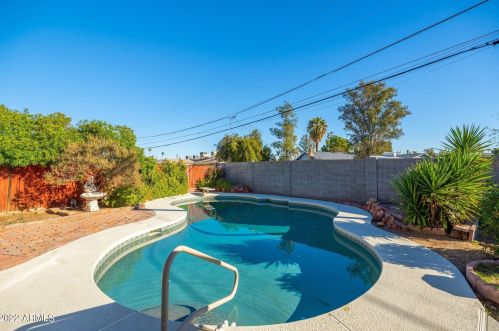 12431 30th Ave, Phoenix AZ  85029-2315 exterior