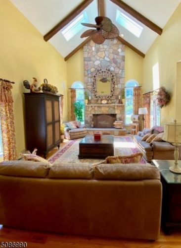 6 Natale Dr, Sparta NJ  07871-3034 exterior