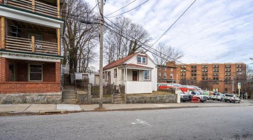 101 Federal St, United States Coast Guard Ac CT  06320-6210 exterior