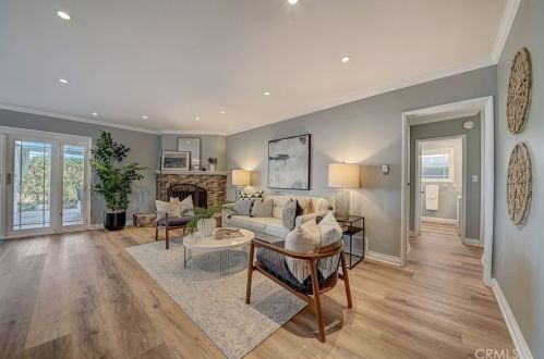 820 Stevely Ave, Long Beach CA 90815-3557 exterior