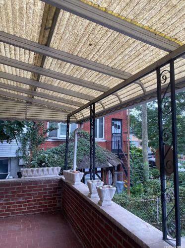 47-57 39th St, Long Island City, NY 11104