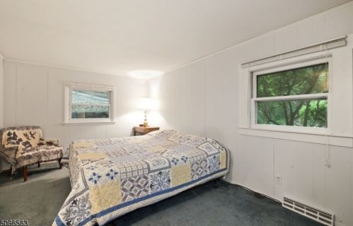 165 Cupsaw Dr, Skyline Lakes NJ  07456-2303 exterior