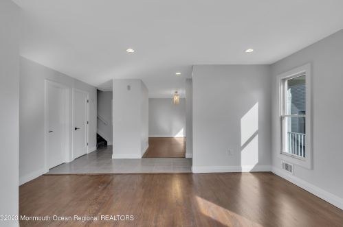 23 Kletsk Hl Rd, Lakewood NJ  08701-2971 exterior