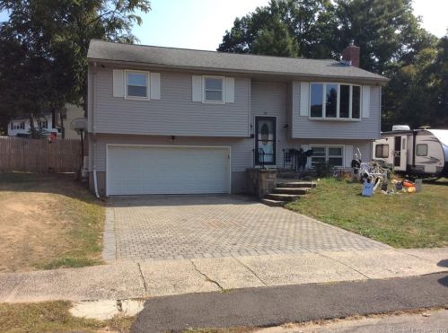 39 Gayle Dr, Bristol, CT 06010-5310