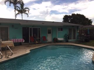 1421 65th Ter, Hollywood, FL 33024-5817