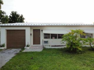 505 28th Ave, Hollywood FL  33020-3899 exterior