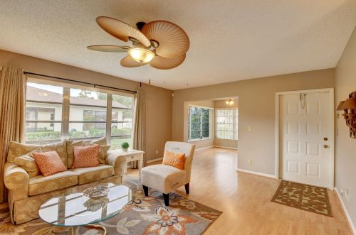 14020 Nesting Way, Delray Beach, FL 33484-8717