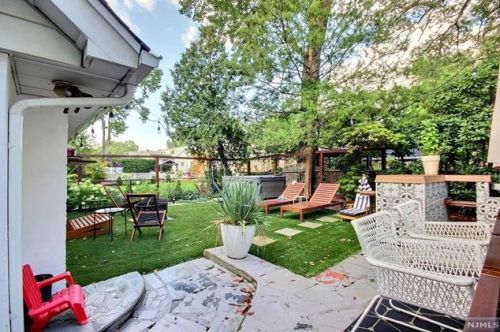 224 Madison Ave, Dumont NJ  07628-2538 exterior