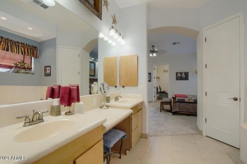 45409 22 St, Phoenix AZ 85087-7543 exterior