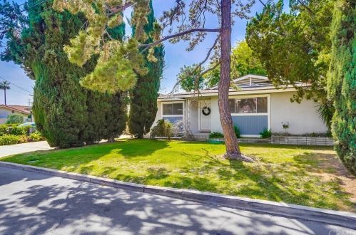 6253 Avon Ave, San Gabriel, CA 91775-2649