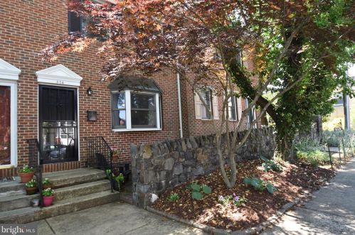 316 19th St, Wilmington, DE 19802-4703