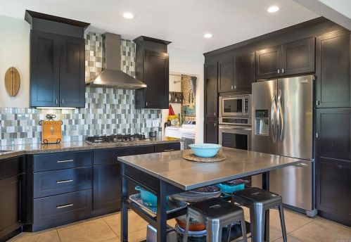 6025 Kelton Ave, La Mesa CA  91942-2728 exterior