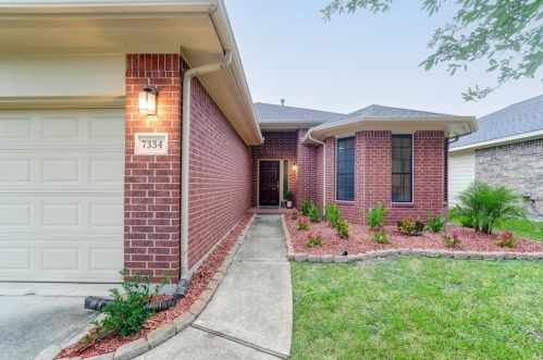 7334 Jacobs Well Dr, Richmond TX  77407-4987 exterior