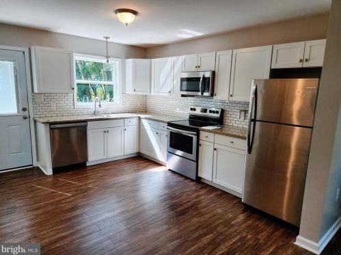 525 Center St, Laurel DE  19956-1331 exterior